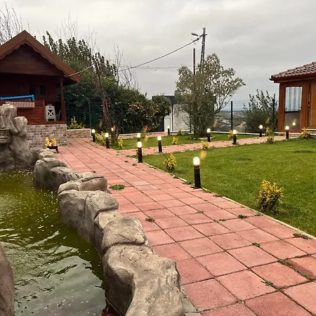 Lodge Terrace Tayakadin